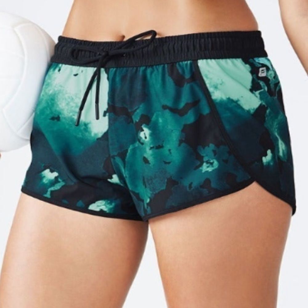 Fabletics - Carrie Shorts In Nocturnal Floral Print